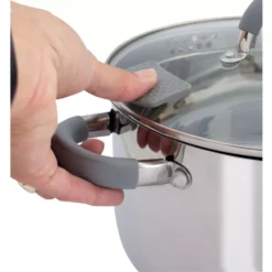 Camping-Kochtopf Eurotrail Gerona Mit Deckel, 1,5 Liter -Camping Lieferungen edelstahl campingtopf 1 5 liter mit induktionsboden und glasdeckel eurotrail gerona silikon griffe 1000 2 22118