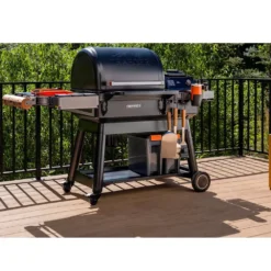 Pellet-Smoker Traeger Ironwood International + Pelletsensor -Camping Lieferungen traeger holzpelletgrill smoker ironwood international even flow hitzeschild gleichmaessiges grillen 1000 14 24771